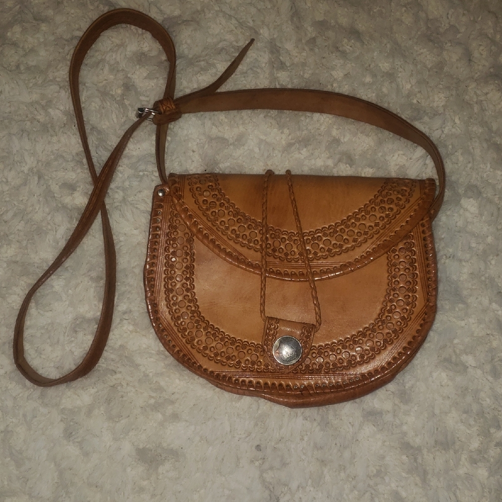 Chic Brown Leather Crossbody Bag